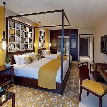 อัลเลโกร ฮอยอัน . อะ ลิตเติล ลักชัวรี โฮเต็ล แอนด์ สปา Hotel ภายนอก รูปภาพ A suite at the Taj Bengal