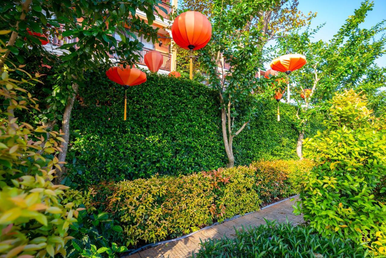 อัลเลโกร ฮอยอัน . อะ ลิตเติล ลักชัวรี โฮเต็ล แอนด์ สปา Hotel ภายนอก รูปภาพ Chinese lanterns in Chinatown, San Francisco